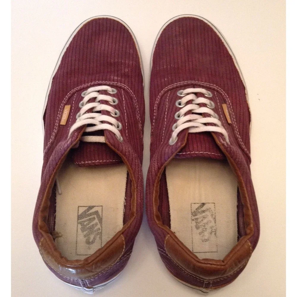 Vans Sneakers Mens 9 Burgundy Striped Canvas Low Top Lace Skate Retro Old Skool